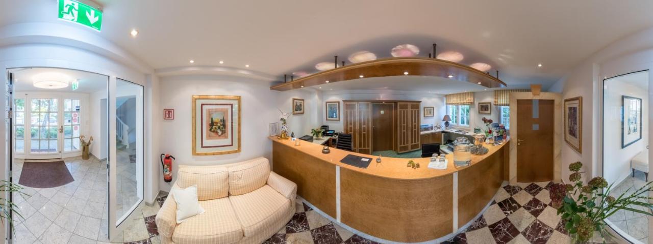 โฮเทล วิลลา อิม พาร์ค Hotel ดุสเซลดอร์ฟ ภายนอก รูปภาพ